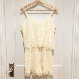 ⭐️ Deby Debo Ivory Lace Crochet Shorts Romper S